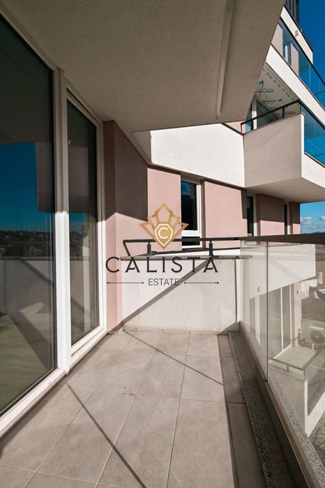 Тристаен апартамент за продажба в ж.к. Карпузица, 2106418