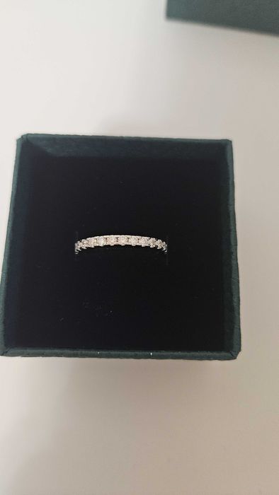 Серебрянное  кольцо с муассанитом