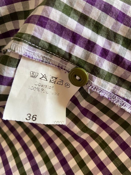 Bluza dama , tip cămașă.