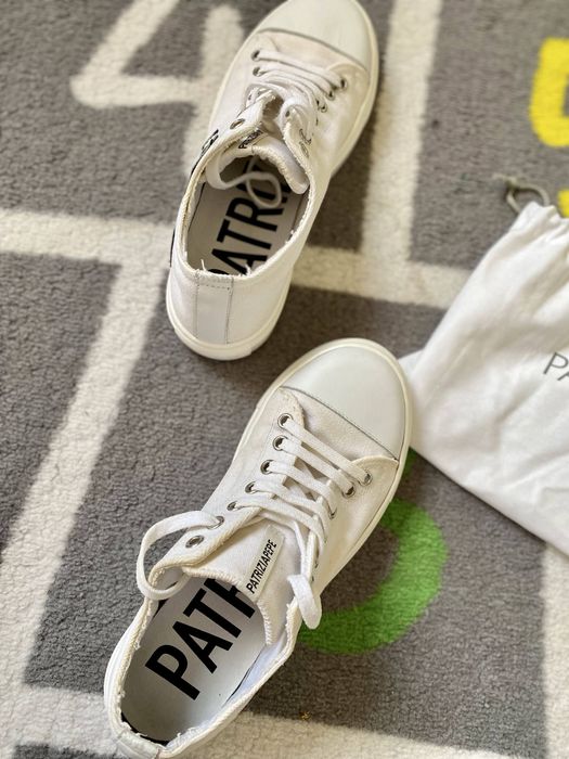 Patrizia Pepe-текстилни кецове и чанта!