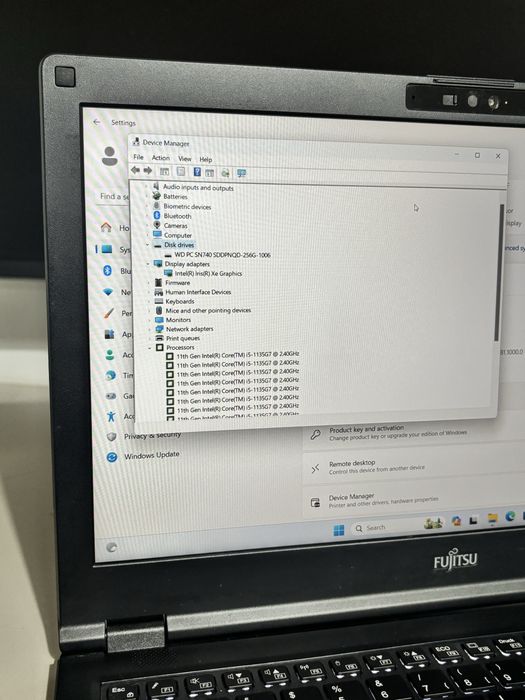 Fujitsu Siemens • i5 -11 th gen• SSD 256gb• model 2022• taste luminate