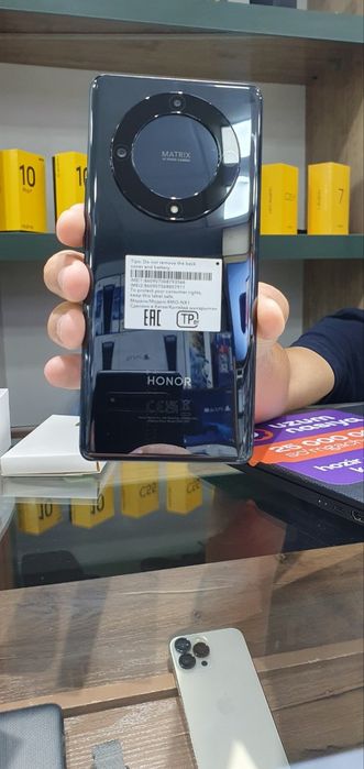 Honor x9a 6.128gb sotiladi