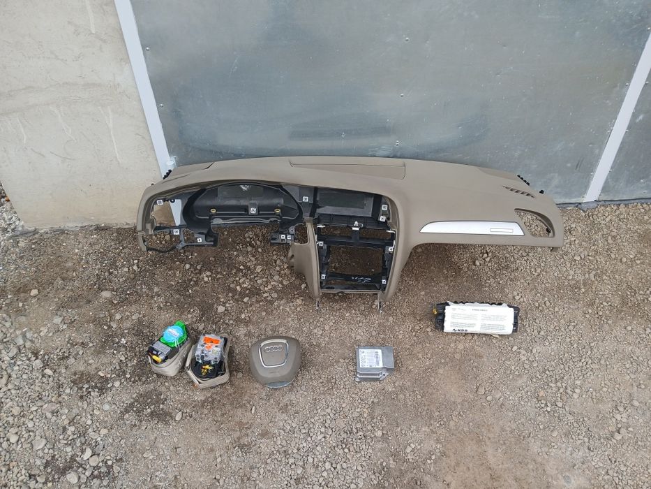Kit Airbag Plansa Bord Audi A4 B8 din 2010