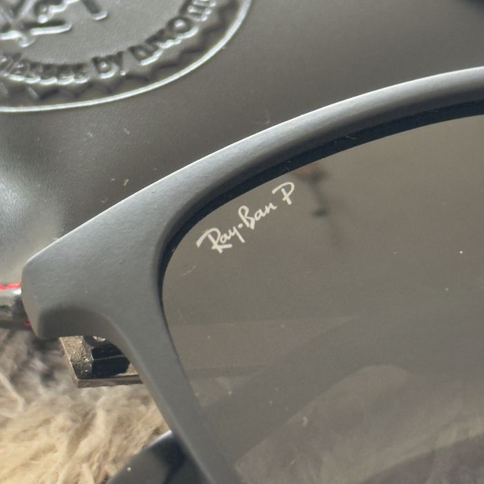 RayBan Ferrari Polarised