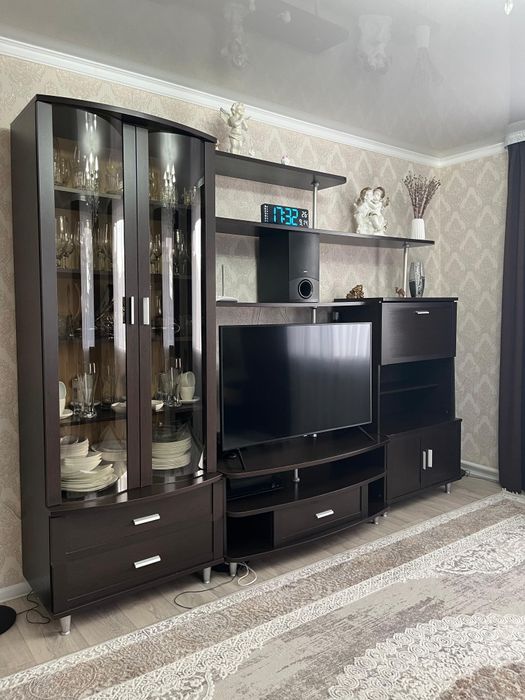 Продам стенку в гостиную