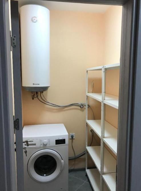 Дава се под наем Двустаен апартамент в Пловдив, Кършияка - 80 кв.м за 500 € - Снимка #7