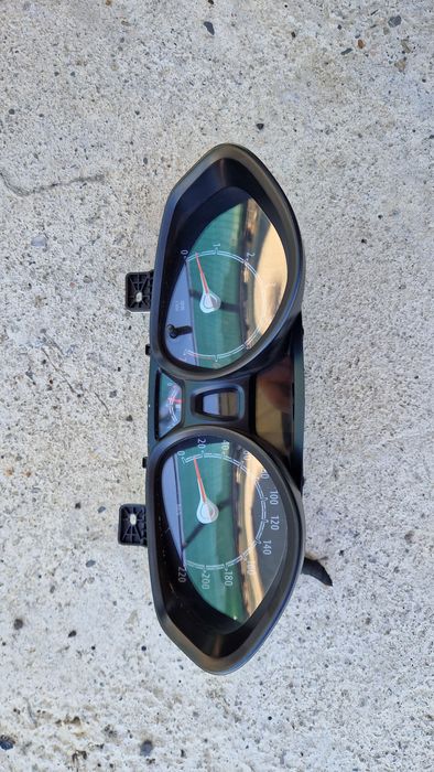 Ceasuri bord Ford Fiesta 1.2b, 1.4b 2010, cod 8a6t10849aj