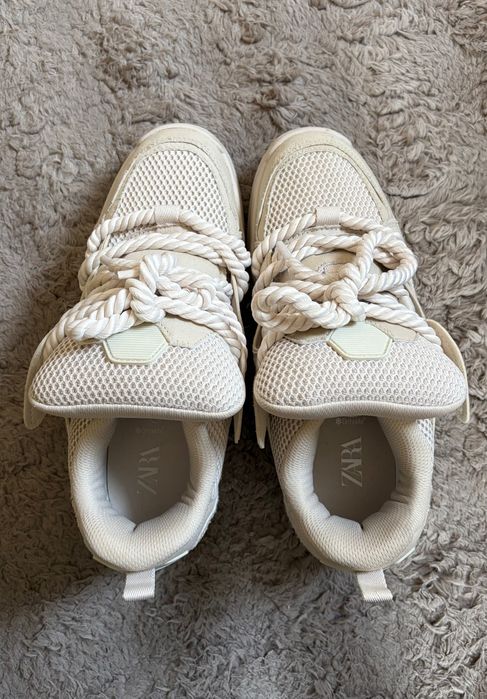 Мъжки обувки Zara