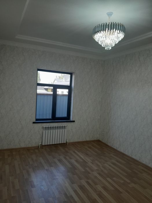 Продаётся 2 сотки,4 комнаты (100м2) Салар