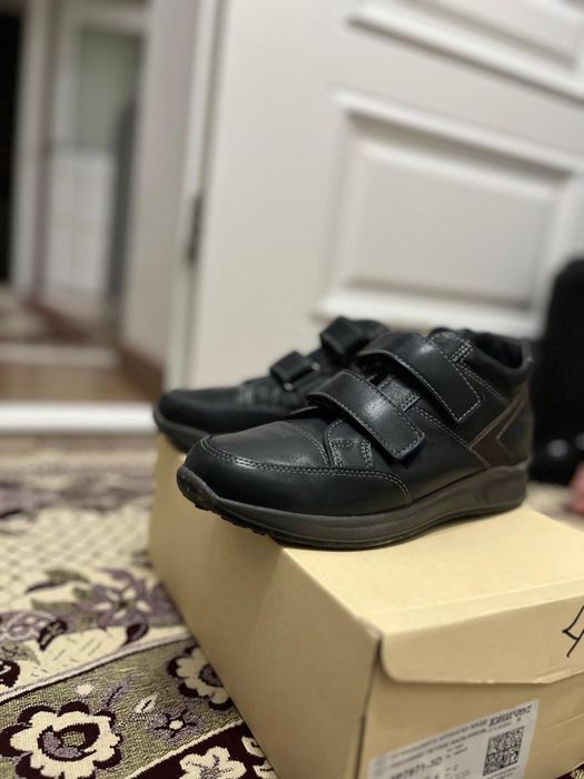 Продам ботинки фирма юничел