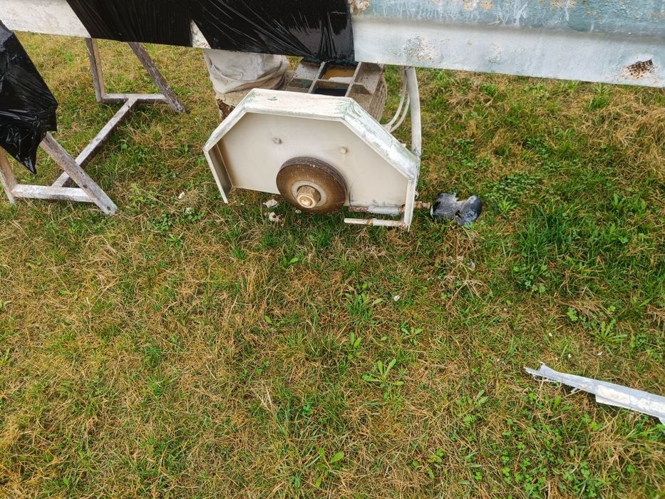 Masina de taiat granit