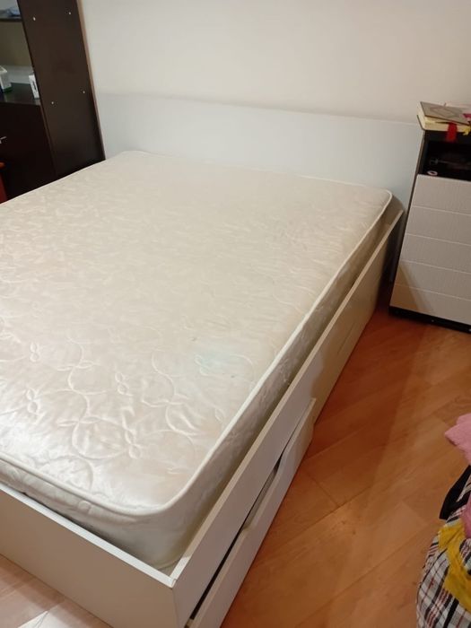 Мебель в хорошем состояние