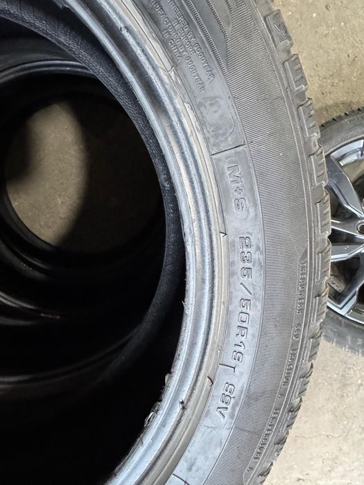 Б/у шины 3 штуки