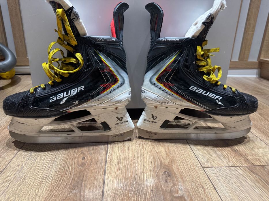 Коньки хоккейные BAUER  FLYPRO SR