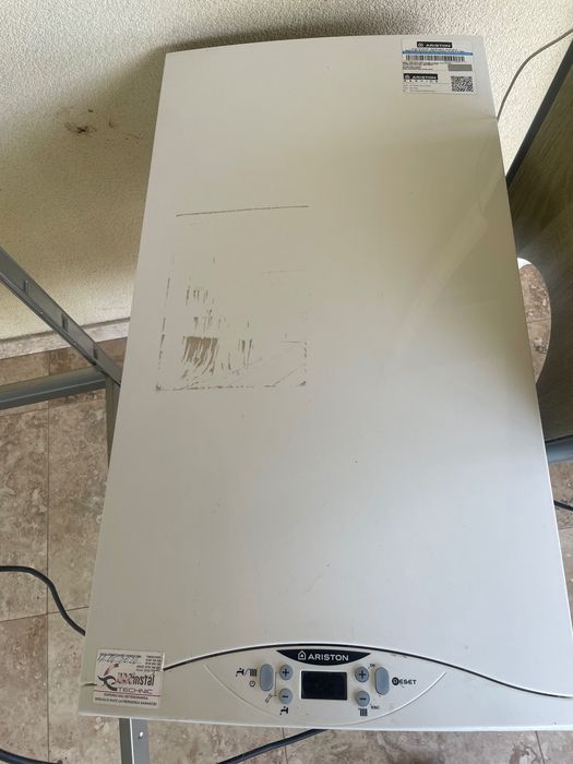 Vand centrala Ariston HS Premium 24 EU 2
