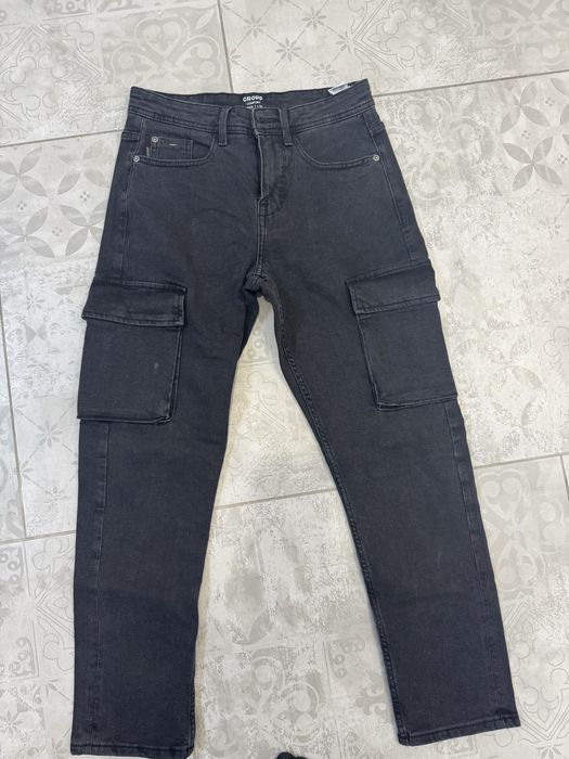 Мъжки дънки Cropp и Bershka