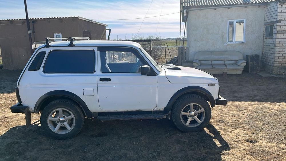 Продам Нива 2013