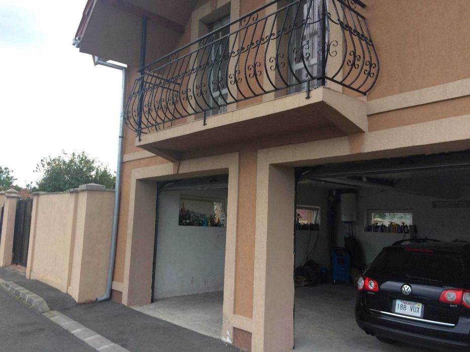 Casa de vanzare in Osorhei!