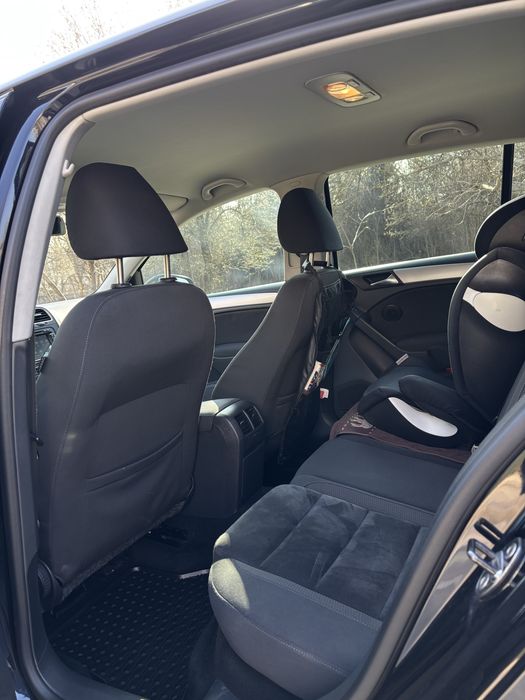 Фолксваген Голф6-2.0 TDI-140кс.