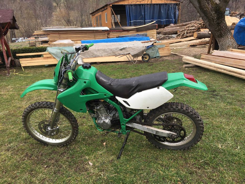 dezmembreaz kawasaki klx 300(ktm suzuki honda yamaha)