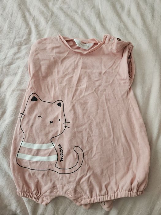 Лот от дрехи за момиче 0-3м.