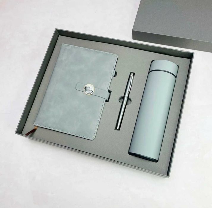 Подарки на 7 Мая набор. Подарки коллегам