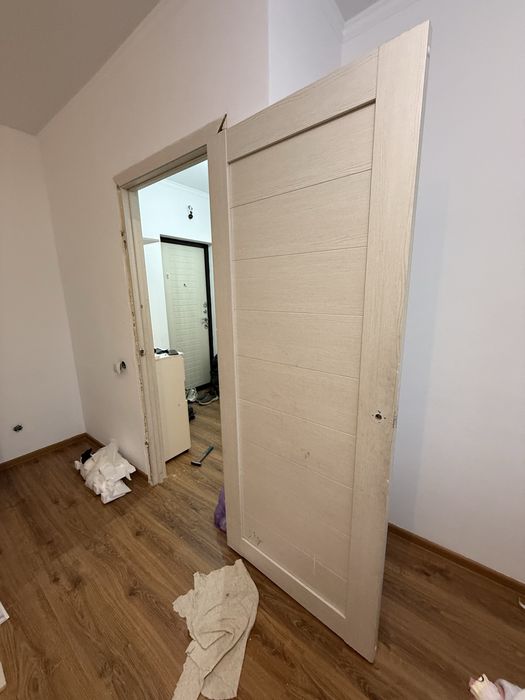 Отдам двери межкомнатные в разобранном виде