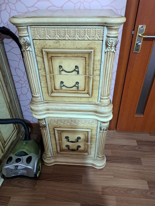 Мебель для спальние гарнитур