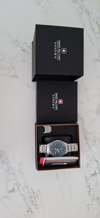 Часы Швейцарские