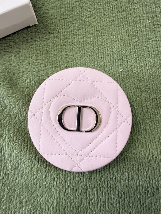 Oglinda Dior noua new