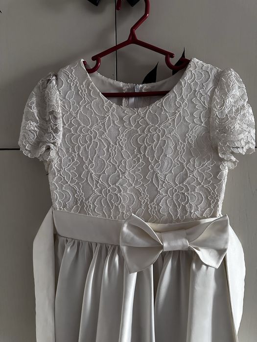 Платье на девочку