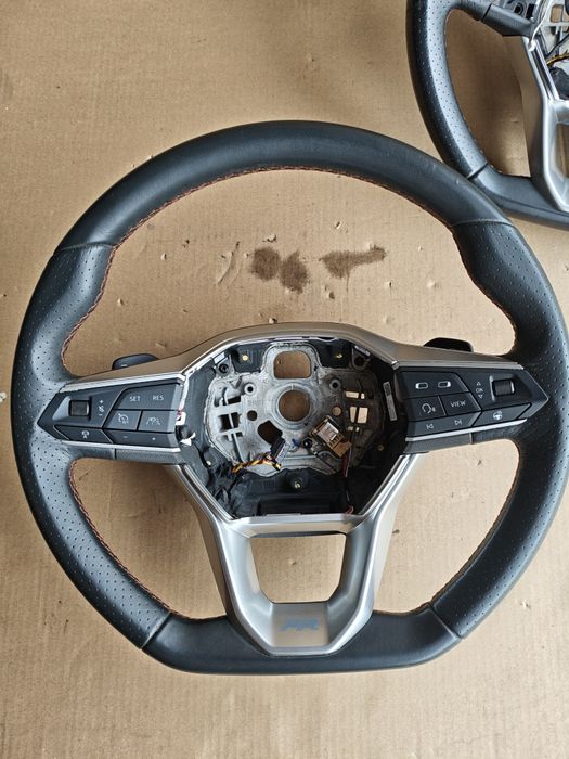 Волан/Волани за Seat Leon FR