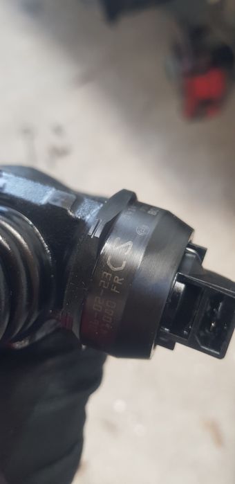 Injectoare ,chiuloasa , bloc motor i1.9  BLS