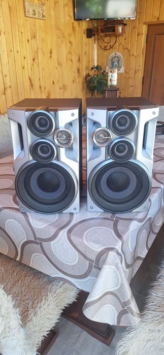 Hanseatic  свири много добре