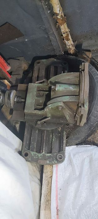 Masa T menghina freza strung