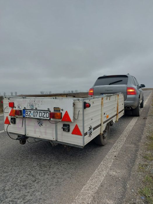 Remorca Auto piese auto Ofertă