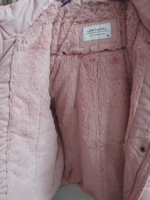 Продам парку 42-44