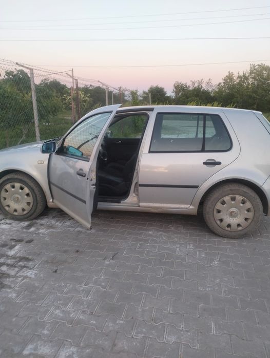 Se vinde Golf IV 1.9 ALH