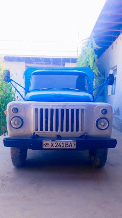 Газ 52 самасвол килинган 4 та газ балони бор болонлар йахши йурб турга