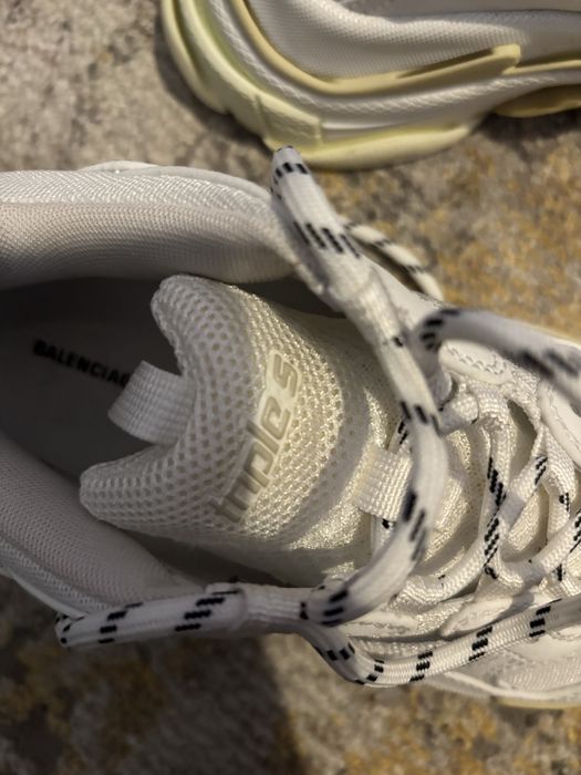 Balenciaga triple s