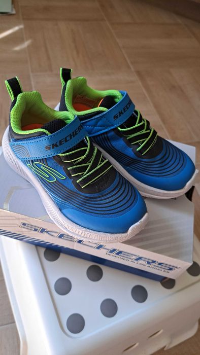 Детски текстилни маратонки Skechers 25