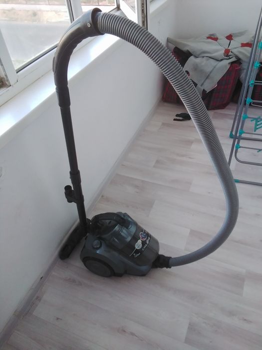 Продам Пылесос ARTEL