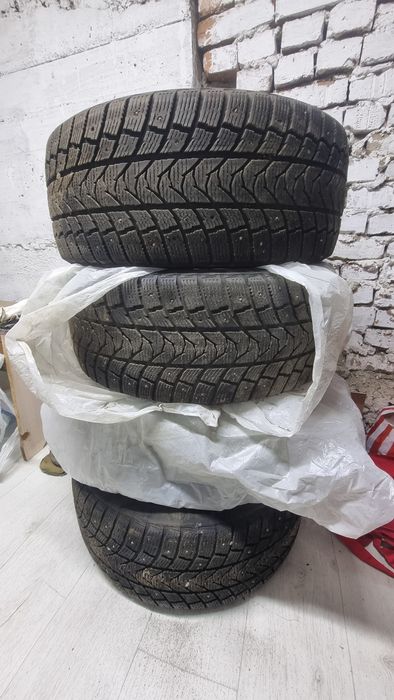 Покрышка сатылады комплекТ R18