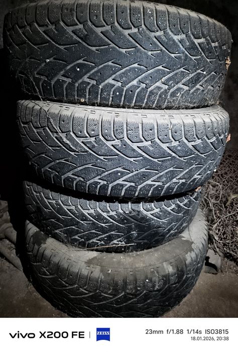 Продам шины зема