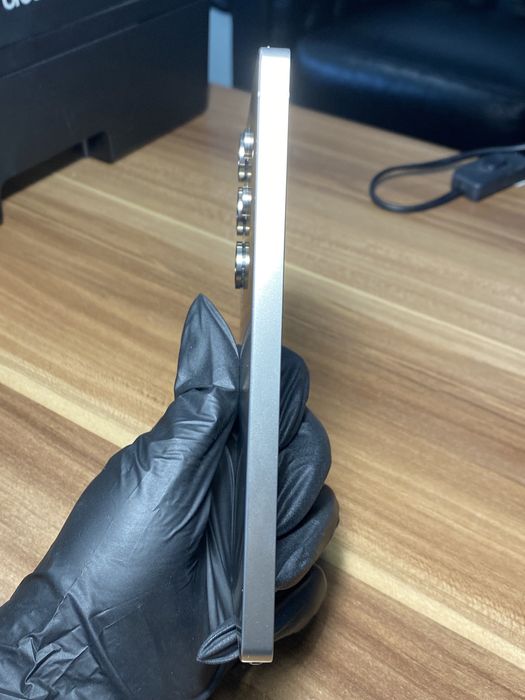 Samsung Galaxy s25 ultra • 512 GB • Black