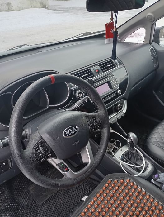Автомобиль Киа рио