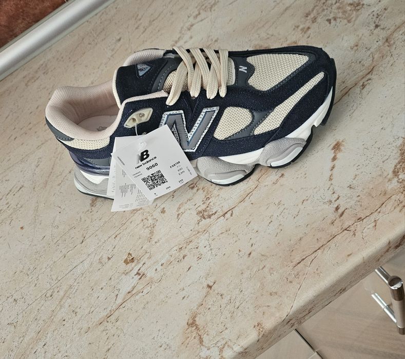 !New Balance 9060