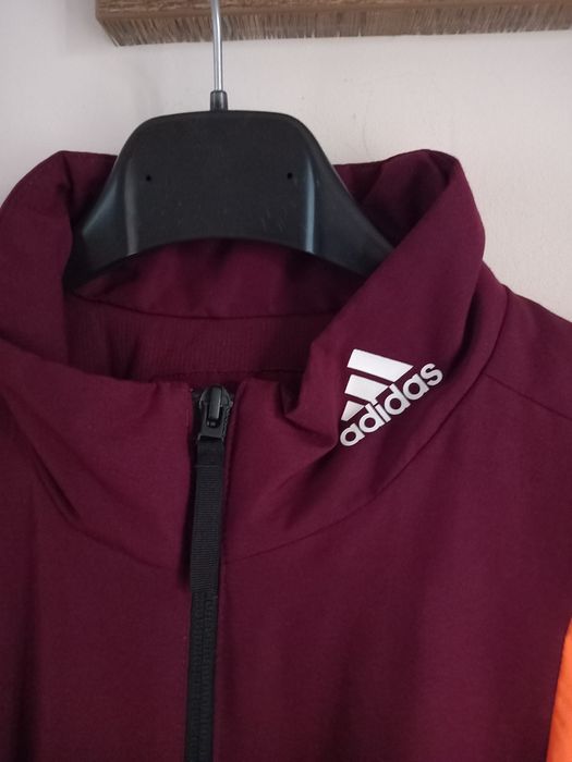 Geacă Adidas cu fermoar