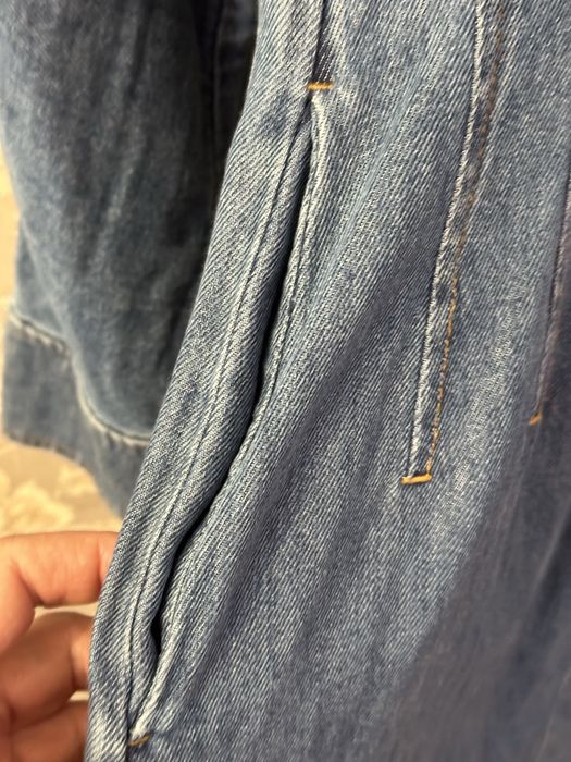 Шикарное джинсовое  платьяе 44 размер