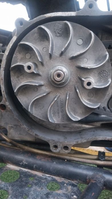 Vând Atv kymco kxr 250